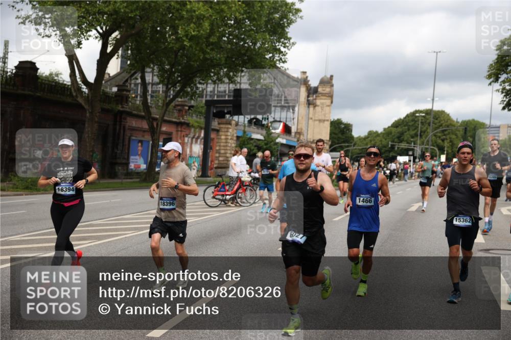 29.06.2025 - hella hamburg halbmarathon Yannick Fuchs http://msf.ph/oto/8206326 29.06.2025 10:44:54 20KM 1461, 1466, 1750, 1817, 2207, 2540, 2880, 3654, 4077, 4816, 5018, 5115, 6027, 6662, 6712, 6795, 7052, 7134, 7369, 7397, 7583, 7930, 7932, 8117, 8205, 8261, 8572, 8819, 9057, 11214, 11422, 12016, 12778, 12949, 13008, 13687, 13701, 13808, 13875, 14034, 14125, 14626, 15362, 15395, 15720, 16285, 16291, 17129, 17179, 17221, 17384, 18006, 18182, 18394, 18413, 18489 meine-sportfotos.de