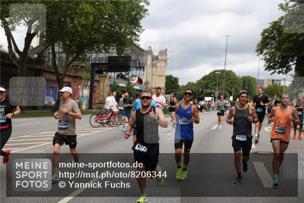 29.06.2025 - hella hamburg halbmarathon Yannick Fuchs http://msf.ph/oto/8206344 29.06.2025 10:44:54 20KM 1461, 1466, 1750, 1817, 2207, 2540, 2880, 3654, 4077, 4816, 5018, 5115, 6027, 6662, 6712, 6795, 7052, 7134, 7369, 7397, 7583, 7930, 7932, 8117, 8205, 8261, 8572, 8819, 9057, 11214, 11422, 12016, 12778, 12949, 13008, 13687, 13701, 13808, 13875, 14034, 14125, 14626, 15362, 15395, 15720, 16285, 16291, 17129, 17179, 17221, 17384, 18006, 18182, 18394, 18413, 18489 meine-sportfotos.de