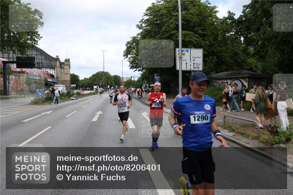 29.06.2025 - hella hamburg halbmarathon Yannick Fuchs http://msf.ph/oto/8206401 29.06.2025 10:32:14 20KM 1290, 1505, 2196, 2404, 3790, 5042, 5791, 5923, 6047, 6458, 9017, 9944, 10190, 10451, 10922, 11106, 11423, 12739, 12900, 13148, 13372, 13595, 15410, 15888, 16992, 17137, 17726, 18103, 18159, 18193, 18216, 18357, 18986 meine-sportfotos.de