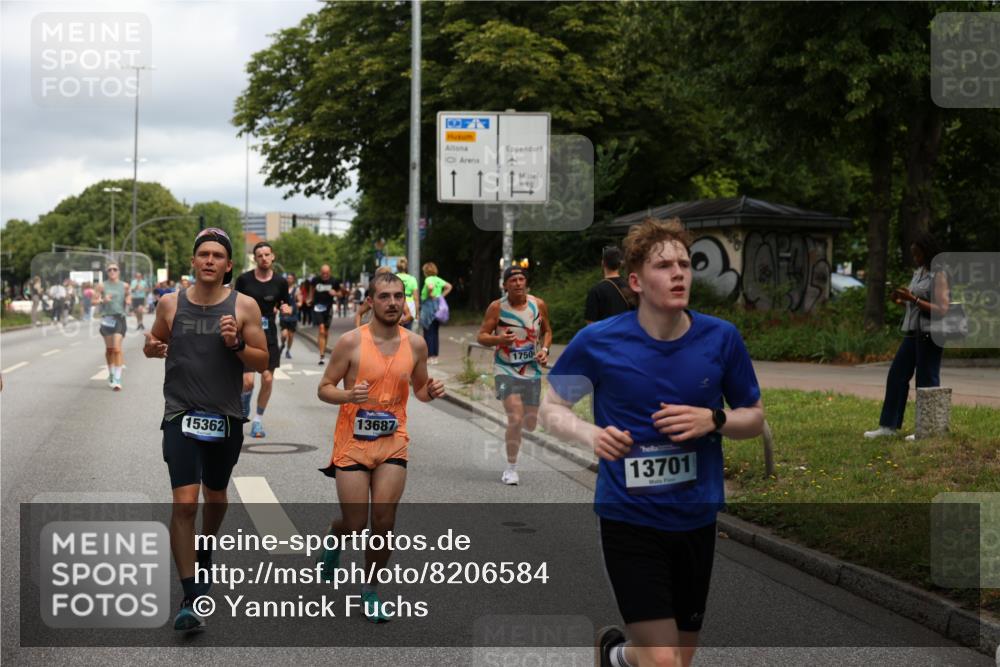 29.06.2025 - hella hamburg halbmarathon Yannick Fuchs http://msf.ph/oto/8206584 29.06.2025 10:44:55 20KM 1461, 1466, 1750, 1817, 2207, 2540, 2880, 3654, 4077, 4816, 5018, 5115, 6027, 6662, 6712, 7052, 7134, 7369, 7397, 7583, 7930, 7932, 8117, 8205, 8261, 8572, 8819, 9057, 11214, 11422, 12016, 12778, 12949, 13008, 13687, 13701, 13808, 13875, 14034, 14125, 14626, 15362, 15395, 15720, 16285, 16291, 17129, 17179, 17221, 17384, 18006, 18182, 18394, 18413, 18489 meine-sportfotos.de