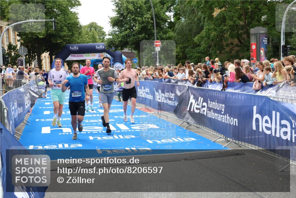 29.06.2025 - hella hamburg halbmarathon Zöllner http://msf.ph/oto/8206597 29.06.2025 10:48:53 Ziel 1094, 1884, 1892, 9482, 9661, 11519, 12421, 12533, 13009, 13976, 15309, 16653, 17007, 18873 meine-sportfotos.de