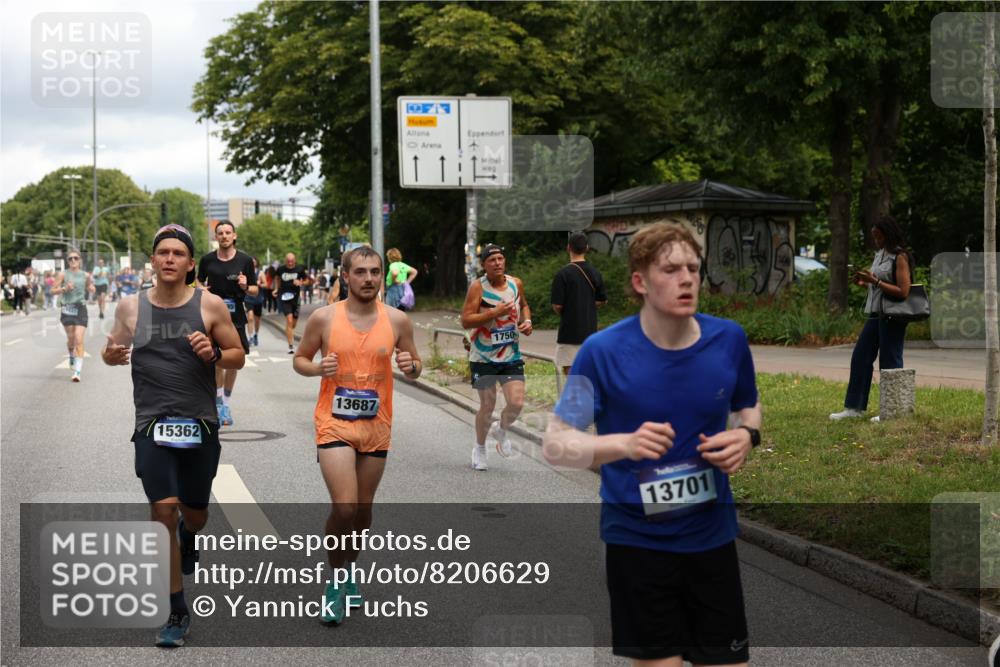 29.06.2025 - hella hamburg halbmarathon Yannick Fuchs http://msf.ph/oto/8206629 29.06.2025 10:44:55 20KM 1461, 1466, 1750, 1817, 2207, 2540, 2880, 3654, 4077, 4816, 5018, 5115, 6027, 6662, 6712, 7052, 7134, 7369, 7397, 7583, 7930, 7932, 8117, 8205, 8261, 8572, 8819, 9057, 11214, 11422, 12016, 12778, 12949, 13008, 13687, 13701, 13808, 13875, 14034, 14125, 14626, 15362, 15395, 15720, 16285, 16291, 17129, 17179, 17221, 17384, 18006, 18182, 18394, 18413, 18489 meine-sportfotos.de