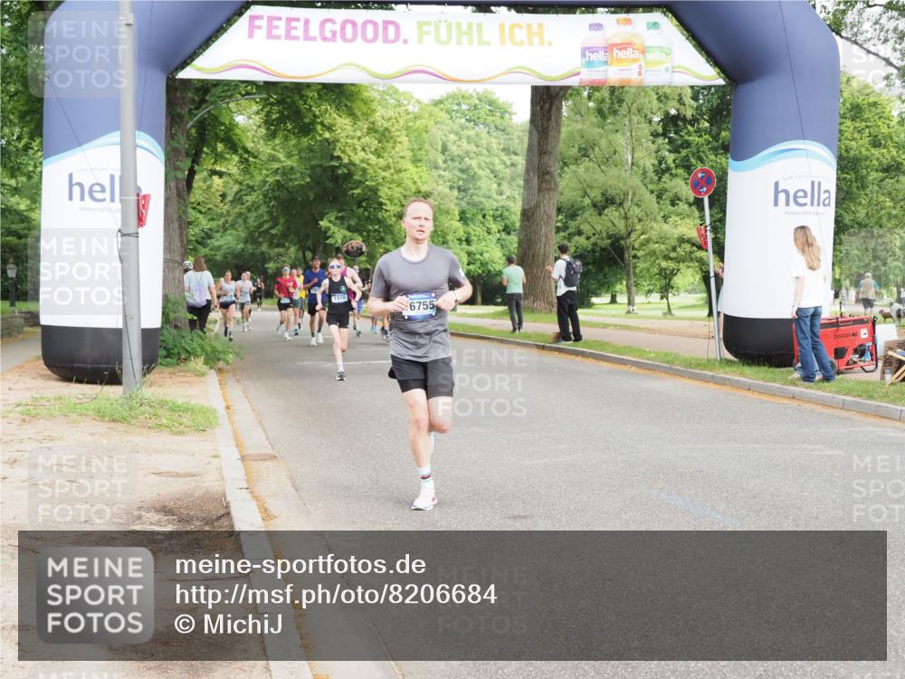 29.06.2025 - hella hamburg halbmarathon MichiJ http://msf.ph/oto/8206684 29.06.2025 10:22:34 Zwischen KM18-KM19 4602, 11745, 13618, 14908, 16755, 16931, 18679 meine-sportfotos.de
