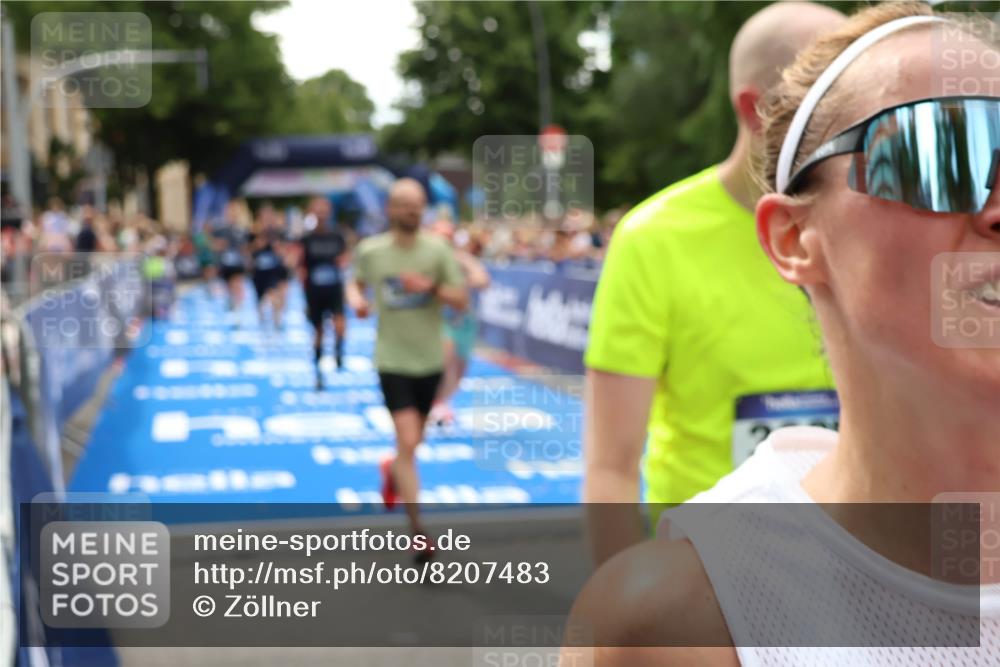 29.06.2025 - hella hamburg halbmarathon Zöllner http://msf.ph/oto/8207483 29.06.2025 10:49:08 Ziel 4832, 4847, 4890, 6389, 7297, 8302, 8821, 9695, 13614, 13688, 16627, 17173, 17632, 18598 meine-sportfotos.de