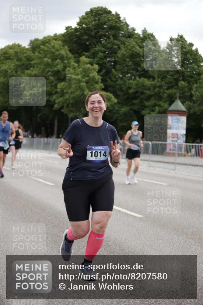 29.06.2025 - hella hamburg halbmarathon Jannik Wohlers http://msf.ph/oto/8207580 29.06.2025 11:16:57 Lombardsbrücke 1014, 1725, 1872, 2317, 2375, 2885, 3429, 3541, 3899, 4081, 4201, 4474, 6240, 6447, 6666, 6688, 7059, 8764, 8765, 8849, 8850, 9868, 10113, 11123, 11311, 12705, 12867, 13599, 14218, 14625, 15604, 16079, 16962, 17442, 17470, 17813 meine-sportfotos.de