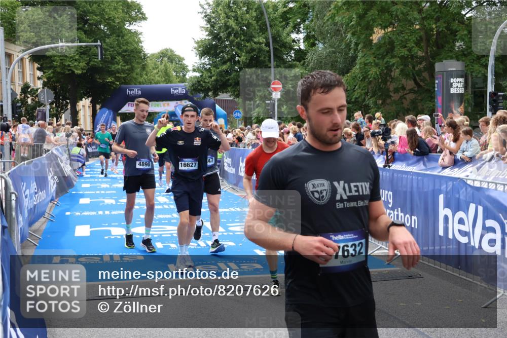 29.06.2025 - hella hamburg halbmarathon Zöllner http://msf.ph/oto/8207626 29.06.2025 10:49:12 Ziel 2013, 4832, 4847, 4890, 6389, 10184, 13614, 15523, 16414, 16627, 16731, 17173, 18598, 18842 meine-sportfotos.de