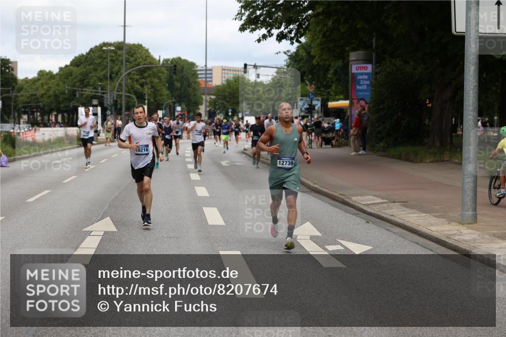 29.06.2025 - hella hamburg halbmarathon Yannick Fuchs http://msf.ph/oto/8207674 29.06.2025 10:32:16 20KM 1290, 1505, 2196, 2404, 3480, 3790, 5042, 5791, 5923, 6047, 9017, 9944, 10190, 10451, 10922, 11106, 11423, 12739, 12900, 13148, 13372, 13595, 15410, 15888, 17726, 18103, 18193, 18216, 18357, 18986 meine-sportfotos.de