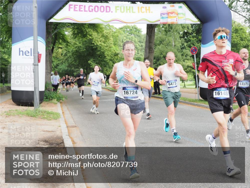 29.06.2025 - hella hamburg halbmarathon MichiJ http://msf.ph/oto/8207739 29.06.2025 10:22:42 Zwischen KM18-KM19 1910, 1959, 2836, 6473, 8956, 14975, 16148, 16724, 16755, 18455, 18731 meine-sportfotos.de