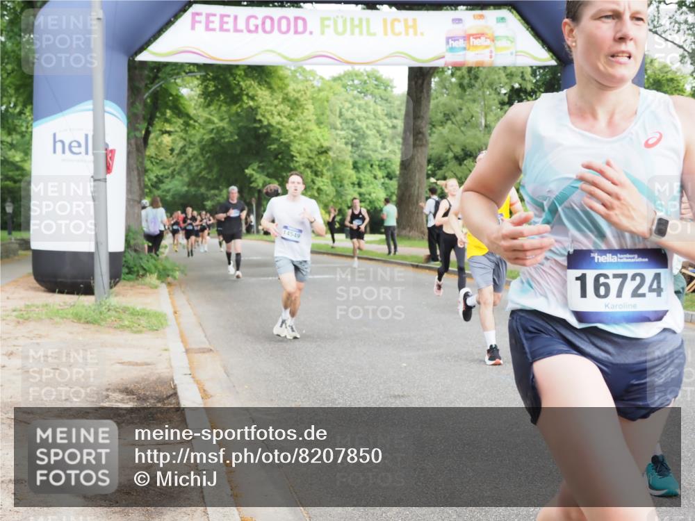 29.06.2025 - hella hamburg halbmarathon MichiJ http://msf.ph/oto/8207850 29.06.2025 10:22:42 Zwischen KM18-KM19 1910, 1959, 2836, 6473, 8956, 14975, 16148, 16724, 16755, 18455, 18731 meine-sportfotos.de