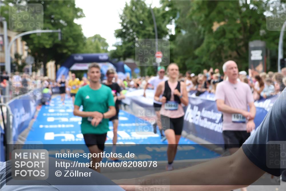 29.06.2025 - hella hamburg halbmarathon Zöllner http://msf.ph/oto/8208078 29.06.2025 10:49:18 Ziel 2013, 6158, 8112, 9348, 10053, 10184, 13450, 15523, 16369, 16414, 16731, 18842 meine-sportfotos.de