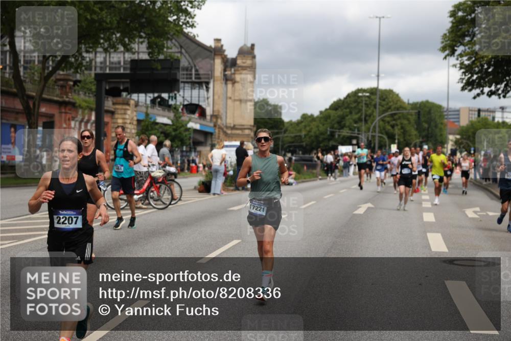 29.06.2025 - hella hamburg halbmarathon Yannick Fuchs http://msf.ph/oto/8208336 29.06.2025 10:44:58 20KM 1461, 1466, 1750, 1817, 2207, 2411, 2540, 2880, 3654, 4077, 4816, 5018, 5115, 6027, 6712, 7052, 7134, 7369, 7397, 7583, 8117, 8205, 8261, 8819, 9057, 10215, 11214, 11422, 12016, 12778, 12949, 13687, 13701, 13808, 13875, 14125, 14626, 15362, 15395, 15720, 16285, 16291, 17129, 17179, 17221, 17823, 18006, 18182, 18394, 18413, 18489 meine-sportfotos.de