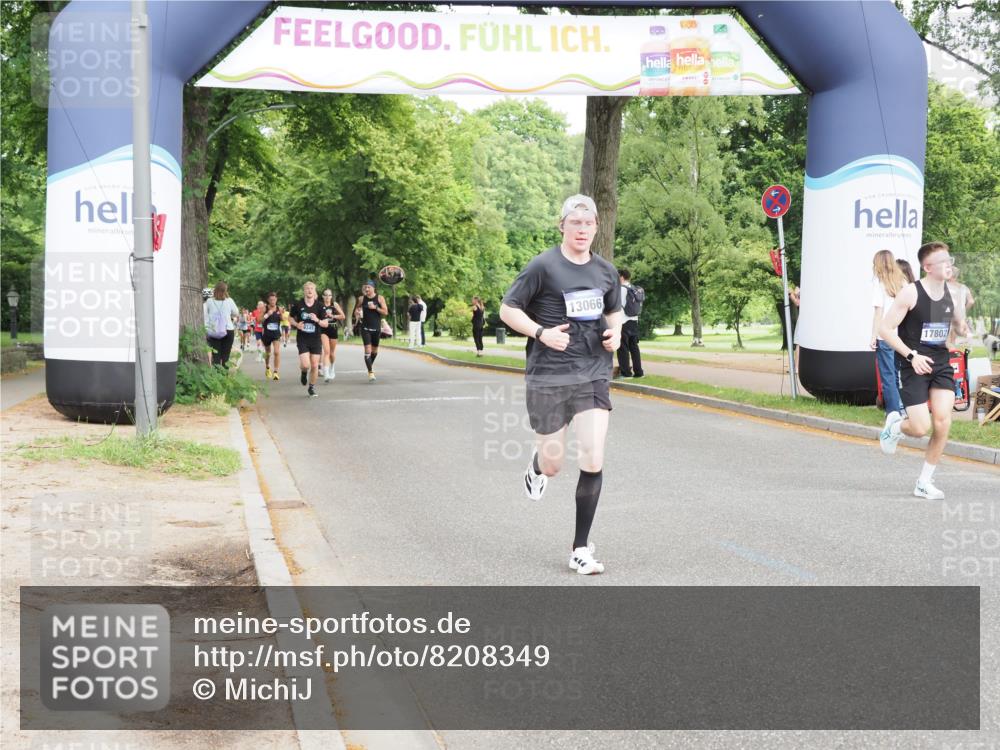 29.06.2025 - hella hamburg halbmarathon MichiJ http://msf.ph/oto/8208349 29.06.2025 10:22:47 Zwischen KM18-KM19 6473, 12290, 13066, 14549, 14975, 16148, 17802, 18455, 18731 meine-sportfotos.de