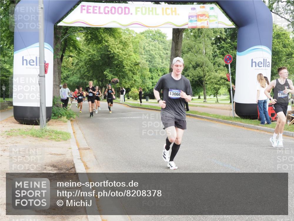 29.06.2025 - hella hamburg halbmarathon MichiJ http://msf.ph/oto/8208378 29.06.2025 10:22:47 Zwischen KM18-KM19 6473, 12290, 13066, 14549, 14975, 16148, 17802, 18455, 18731 meine-sportfotos.de