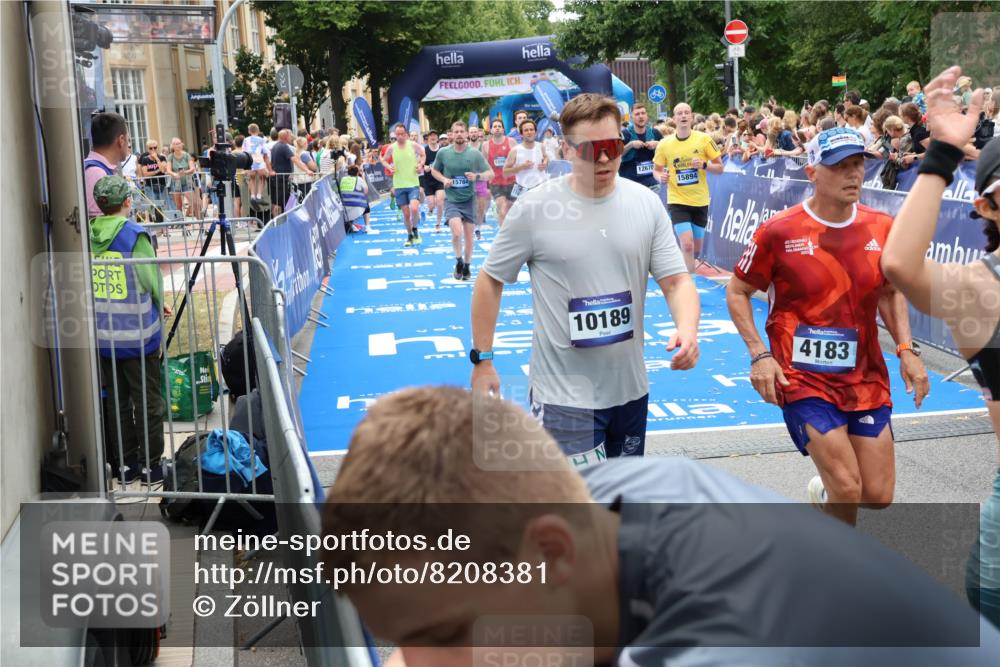 29.06.2025 - hella hamburg halbmarathon Zöllner http://msf.ph/oto/8208381 29.06.2025 10:49:29 Ziel 1342, 1476, 2878, 4183, 4185, 8437, 8813, 11339, 11779, 11819, 12670, 13269, 14838, 15422, 15784, 15894, 15966, 16891, 18476, 18887, 18960 meine-sportfotos.de