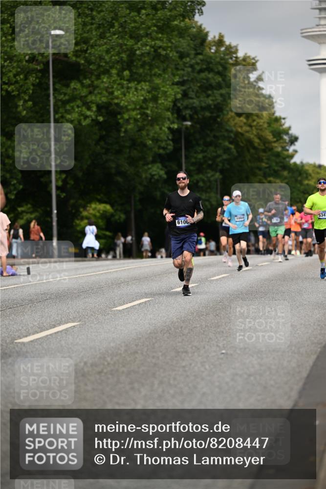 29.06.2025 - hella hamburg halbmarathon Dr. Thomas Lammeyer http://msf.ph/oto/8208447 29.06.2025 10:12:14 Kennedybrücke 1079, 1427, 1527, 2032, 2309, 3328, 3922, 4228, 4864, 5347, 6100, 7019, 9071, 9338 meine-sportfotos.de