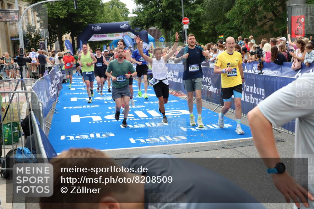 29.06.2025 - hella hamburg halbmarathon Zöllner http://msf.ph/oto/8208509 29.06.2025 10:49:31 Ziel 1342, 1476, 2592, 2596, 2878, 8437, 8689, 8813, 11339, 11779, 12094, 12670, 13269, 14838, 15784, 15857, 15894, 15966, 16891, 18476, 18887, 18960 meine-sportfotos.de