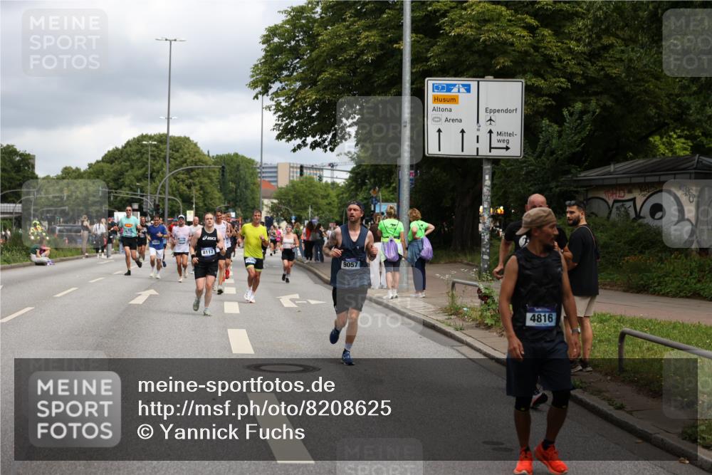 29.06.2025 - hella hamburg halbmarathon Yannick Fuchs http://msf.ph/oto/8208625 29.06.2025 10:44:59 20KM 1461, 1466, 1750, 1817, 2207, 2411, 2540, 2880, 3654, 4077, 4816, 5018, 5115, 6027, 7052, 7134, 7369, 7397, 7583, 8117, 8205, 8261, 8819, 9057, 10215, 11214, 11422, 11512, 12016, 12778, 12949, 13687, 13701, 13808, 13875, 14125, 14626, 15362, 15395, 15720, 16285, 16291, 17129, 17179, 17221, 17823, 18006, 18182, 18394, 18413, 18489, 19007 meine-sportfotos.de