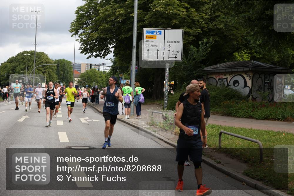 29.06.2025 - hella hamburg halbmarathon Yannick Fuchs http://msf.ph/oto/8208688 29.06.2025 10:44:59 20KM 1461, 1466, 1750, 1817, 2207, 2411, 2540, 2880, 3654, 4077, 4816, 5018, 5115, 6027, 7052, 7134, 7369, 7397, 7583, 8117, 8205, 8261, 8819, 9057, 10215, 11214, 11422, 11512, 12016, 12778, 12949, 13687, 13701, 13808, 13875, 14125, 14626, 15362, 15395, 15720, 16285, 16291, 17129, 17179, 17221, 17823, 18006, 18182, 18394, 18413, 18489, 19007 meine-sportfotos.de