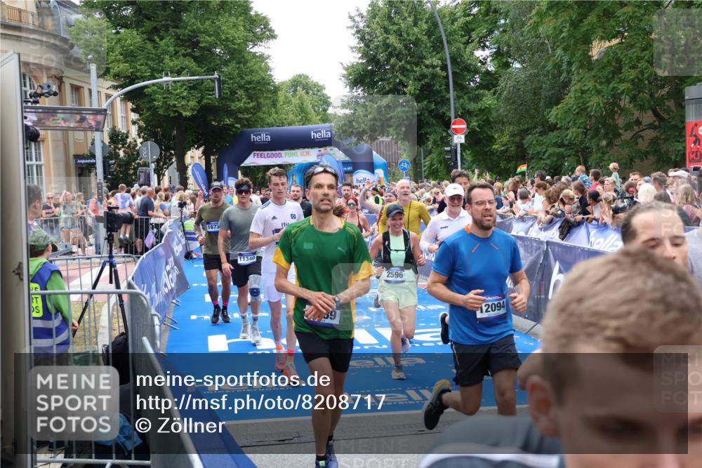 29.06.2025 - hella hamburg halbmarathon Zöllner http://msf.ph/oto/8208717 29.06.2025 10:49:39 Ziel 2504, 2516, 2592, 2596, 2889, 2937, 5705, 5978, 6115, 8689, 9038, 9463, 9649, 11340, 11679, 11977, 12094, 13233, 14562, 15392, 15857, 16114, 16592, 16738, 17001, 18058 meine-sportfotos.de