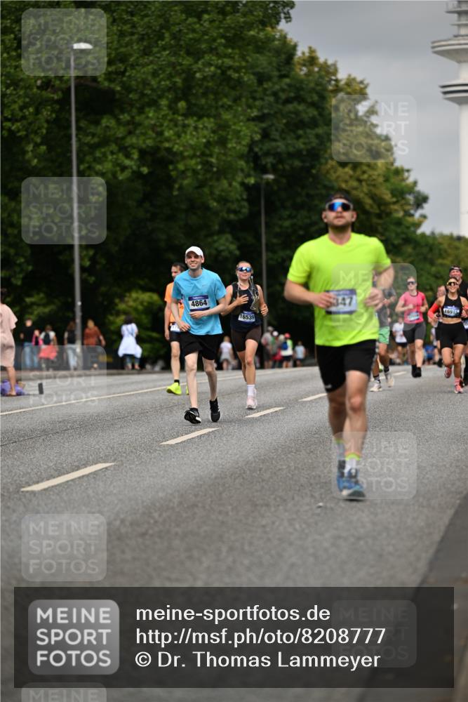 29.06.2025 - hella hamburg halbmarathon Dr. Thomas Lammeyer http://msf.ph/oto/8208777 29.06.2025 10:12:19 Kennedybrücke 1079, 1427, 1527, 2190, 2309, 3922, 4228, 4864, 5347, 6100, 7019, 9071 meine-sportfotos.de