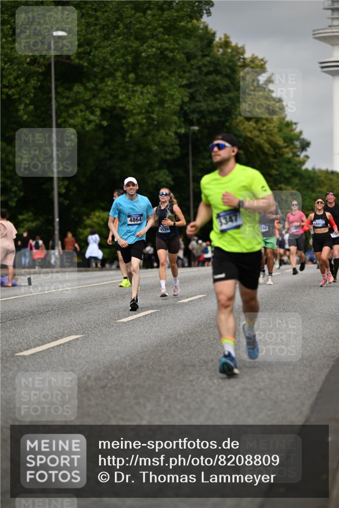 29.06.2025 - hella hamburg halbmarathon Dr. Thomas Lammeyer http://msf.ph/oto/8208809 29.06.2025 10:12:20 Kennedybrücke 1079, 1427, 1527, 2190, 2309, 3922, 4228, 4864, 5347, 6100, 7019, 9071 meine-sportfotos.de