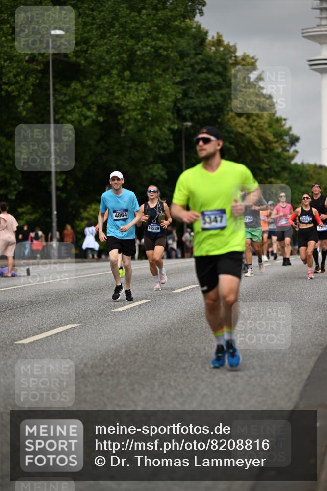 29.06.2025 - hella hamburg halbmarathon Dr. Thomas Lammeyer http://msf.ph/oto/8208816 29.06.2025 10:12:20 Kennedybrücke 1079, 1427, 1527, 2190, 2309, 3922, 4228, 4864, 5347, 6100, 7019, 9071 meine-sportfotos.de