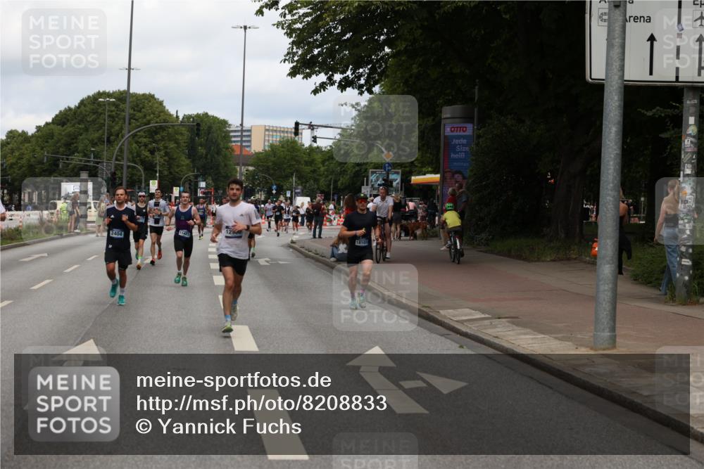 29.06.2025 - hella hamburg halbmarathon Yannick Fuchs http://msf.ph/oto/8208833 29.06.2025 10:32:19 20KM 1290, 1505, 2404, 3480, 3790, 5042, 5791, 5923, 6047, 9017, 9944, 10190, 10793, 10922, 11106, 11423, 12739, 12900, 13148, 13372, 13595, 13900, 15303, 15888, 16698, 17726, 18103, 18193, 18216, 18277, 18357, 18986 meine-sportfotos.de