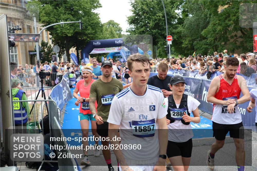 29.06.2025 - hella hamburg halbmarathon Zöllner http://msf.ph/oto/8208960 29.06.2025 10:49:43 Ziel 2504, 2706, 2937, 3060, 3543, 5894, 5978, 6115, 7332, 9038, 9463, 9619, 9649, 11679, 11977, 15392, 16843, 16877, 17001, 17282, 18058, 18451, 18926 meine-sportfotos.de