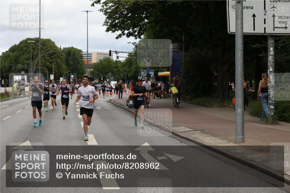 29.06.2025 - hella hamburg halbmarathon Yannick Fuchs http://msf.ph/oto/8208962 29.06.2025 10:32:20 20KM 1290, 1505, 2404, 3480, 3790, 5042, 5791, 5923, 6047, 9017, 9944, 10793, 10922, 11106, 11423, 12739, 12900, 13148, 13372, 13595, 13900, 15303, 15888, 16698, 17726, 18103, 18193, 18216, 18277, 18357, 18986 meine-sportfotos.de