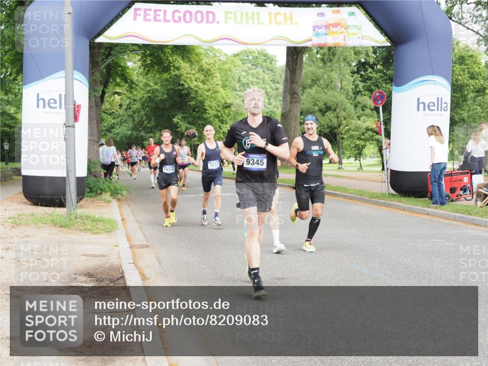 29.06.2025 - hella hamburg halbmarathon MichiJ http://msf.ph/oto/8209083 29.06.2025 10:22:51 Zwischen KM18-KM19 4246, 9345, 12290, 13066, 14310, 14549, 17802 meine-sportfotos.de