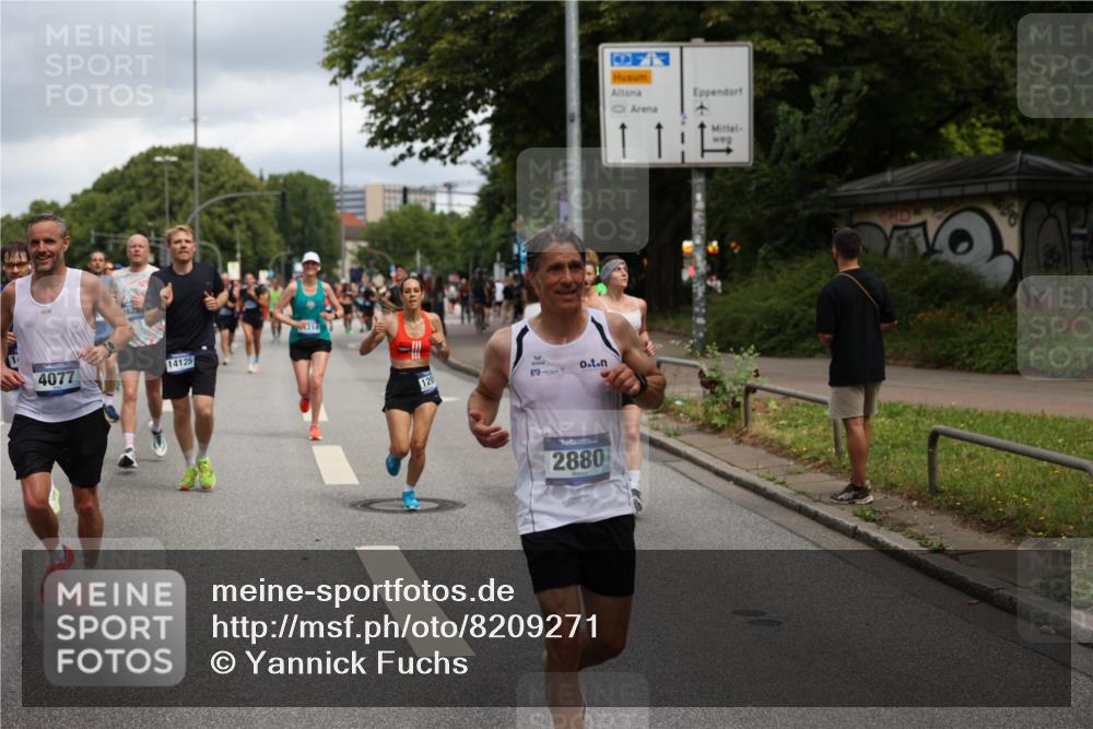 29.06.2025 - hella hamburg halbmarathon Yannick Fuchs http://msf.ph/oto/8209271 29.06.2025 10:45:06 20KM 1366, 1461, 2411, 2540, 2880, 3654, 4077, 4816, 5018, 5336, 5600, 7052, 7134, 7369, 8117, 8205, 8261, 8508, 8819, 8989, 9057, 10057, 10215, 10508, 10603, 11214, 11422, 11512, 11733, 12016, 12778, 12949, 13073, 13808, 14125, 15480, 15720, 15871, 16285, 16291, 16907, 17129, 17221, 17823, 18006, 18182, 18413, 18489, 19007 meine-sportfotos.de
