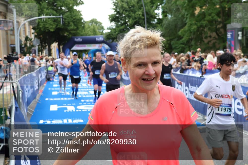 29.06.2025 - hella hamburg halbmarathon Zöllner http://msf.ph/oto/8209930 29.06.2025 10:49:56 Ziel 2540, 4017, 5460, 8454, 8455, 9126, 9200, 9491, 9597, 11975, 12527, 12733, 13463, 16716, 16732, 16800, 16887, 19109, 19122 meine-sportfotos.de