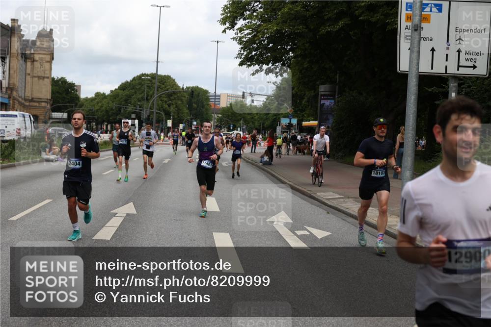29.06.2025 - hella hamburg halbmarathon Yannick Fuchs http://msf.ph/oto/8209999 29.06.2025 10:32:22 20KM 1505, 2404, 3480, 3790, 5791, 5923, 7152, 7154, 9017, 9944, 10793, 10922, 11106, 11423, 12739, 12900, 13148, 13372, 13595, 13900, 15303, 15382, 15888, 16698, 17726, 18103, 18193, 18216, 18277, 18357, 18986 meine-sportfotos.de