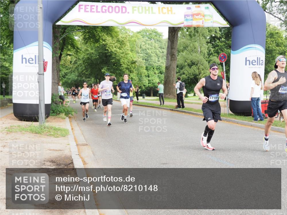 29.06.2025 - hella hamburg halbmarathon MichiJ http://msf.ph/oto/8210148 29.06.2025 10:22:58 Zwischen KM18-KM19 1053, 2243, 5193, 6305, 9345, 10865, 14310, 15902 meine-sportfotos.de