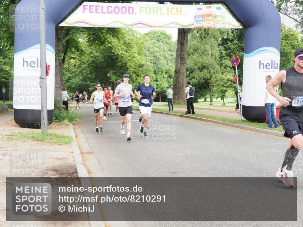 29.06.2025 - hella hamburg halbmarathon MichiJ http://msf.ph/oto/8210291 29.06.2025 10:22:59 Zwischen KM18-KM19 1053, 2243, 5193, 6305, 9345, 9376, 10865, 15902 meine-sportfotos.de