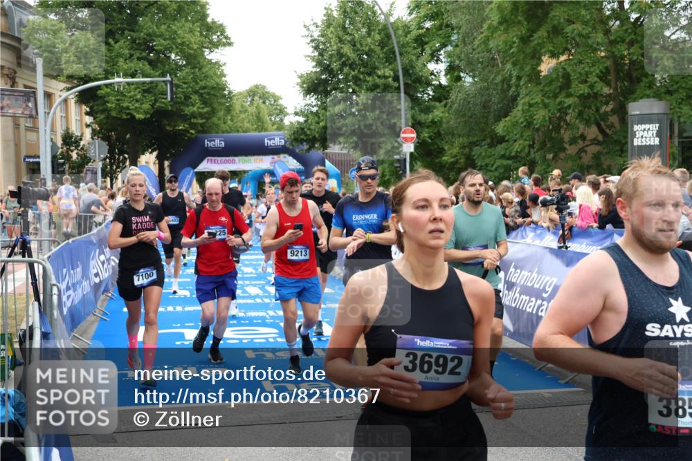 29.06.2025 - hella hamburg halbmarathon Zöllner http://msf.ph/oto/8210367 29.06.2025 10:50:08 Ziel 1216, 1321, 1507, 2020, 3562, 7100, 7657, 8313, 9031, 9213, 9303, 9965, 12203, 12271, 13225, 13282, 13758, 14257, 16403, 18228, 18657, 18658, 18884, 19112 meine-sportfotos.de