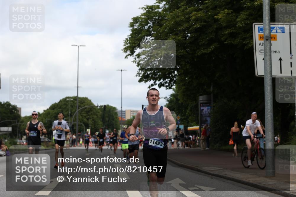 29.06.2025 - hella hamburg halbmarathon Yannick Fuchs http://msf.ph/oto/8210457 29.06.2025 10:32:24 20KM 1505, 2404, 3480, 3790, 5791, 7152, 7154, 7743, 9017, 9944, 10793, 10922, 11106, 11423, 12739, 12900, 13148, 13595, 13900, 15303, 15382, 15888, 16698, 17726, 18103, 18193, 18216, 18277, 18357 meine-sportfotos.de