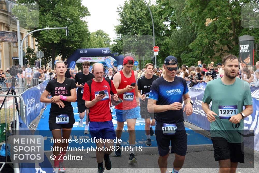 29.06.2025 - hella hamburg halbmarathon Zöllner http://msf.ph/oto/8210518 29.06.2025 10:50:09 Ziel 1216, 1321, 1507, 2020, 3296, 3562, 7176, 7657, 8313, 9031, 9303, 9965, 12203, 13225, 13282, 13758, 14257, 16403, 18228, 18657, 18658, 18884 meine-sportfotos.de