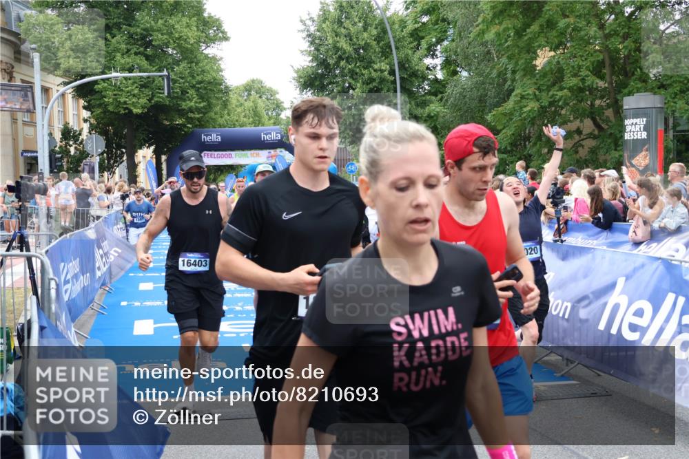 29.06.2025 - hella hamburg halbmarathon Zöllner http://msf.ph/oto/8210693 29.06.2025 10:50:10 Ziel 1216, 1321, 1507, 2020, 3296, 3562, 7176, 8313, 9031, 9303, 9965, 12203, 12235, 13282, 14257, 16403, 18228, 18657, 18658, 18884 meine-sportfotos.de