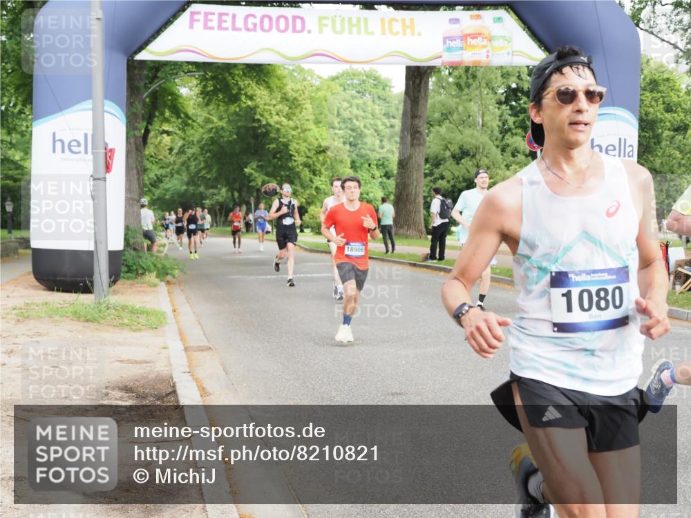 29.06.2025 - hella hamburg halbmarathon MichiJ http://msf.ph/oto/8210821 29.06.2025 10:23:02 Zwischen KM18-KM19 1053, 1080, 5193, 6305, 9376, 11227, 15902, 18906 meine-sportfotos.de