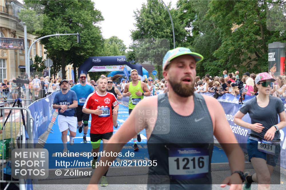 29.06.2025 - hella hamburg halbmarathon Zöllner http://msf.ph/oto/8210935 29.06.2025 10:50:13 Ziel 1119, 1507, 3296, 3562, 7176, 8313, 9031, 9303, 9965, 10371, 11607, 12203, 12235, 13282, 14257, 15620, 18228, 18657, 18658 meine-sportfotos.de