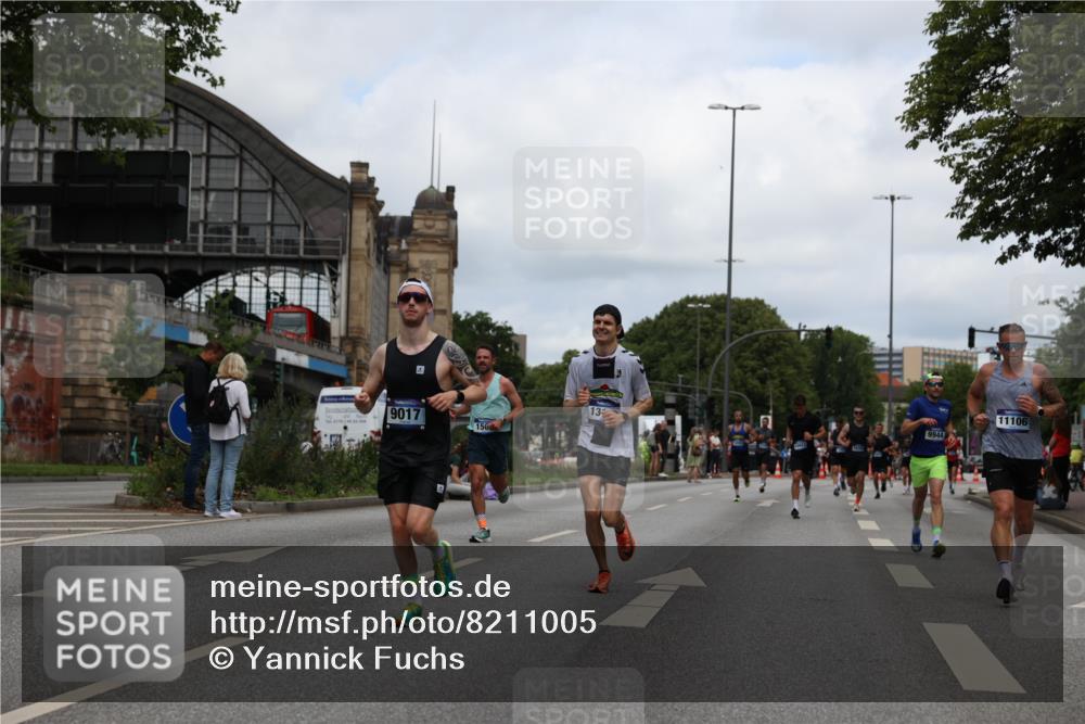 29.06.2025 - hella hamburg halbmarathon Yannick Fuchs http://msf.ph/oto/8211005 29.06.2025 10:32:25 20KM 1505, 2404, 3480, 3790, 5791, 7152, 7154, 7743, 9017, 9643, 9944, 10793, 10922, 11106, 11423, 12900, 13148, 13595, 13900, 15303, 15382, 15888, 16698, 17726, 18103, 18193, 18216, 18277 meine-sportfotos.de