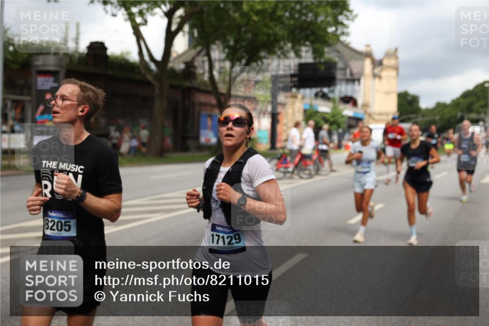 29.06.2025 - hella hamburg halbmarathon Yannick Fuchs http://msf.ph/oto/8211015 29.06.2025 10:45:12 20KM 1335, 1366, 2411, 2540, 2880, 4077, 4816, 5018, 5336, 5600, 5820, 7134, 7369, 7943, 8205, 8261, 8508, 8930, 8989, 10057, 10215, 10508, 10603, 10667, 10691, 11124, 11214, 11422, 11512, 11625, 11733, 12016, 12778, 12949, 13073, 13808, 14125, 14458, 15480, 15720, 15871, 16285, 16291, 16907, 17129, 17823, 18006, 18182, 18413, 19007, 19053 meine-sportfotos.de