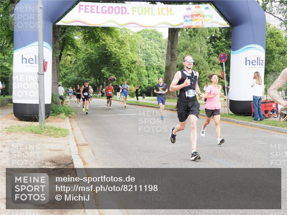 29.06.2025 - hella hamburg halbmarathon MichiJ http://msf.ph/oto/8211198 29.06.2025 10:23:05 Zwischen KM18-KM19 1080, 6305, 7534, 8312, 9376, 11227, 18906 meine-sportfotos.de