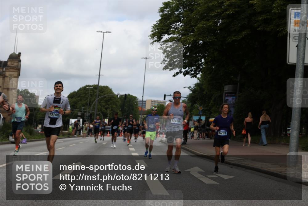 29.06.2025 - hella hamburg halbmarathon Yannick Fuchs http://msf.ph/oto/8211213 29.06.2025 10:32:26 20KM 1505, 2404, 3480, 3790, 5791, 7152, 7154, 7743, 9017, 9643, 9944, 10793, 10922, 11106, 11423, 12900, 13148, 13595, 13900, 14274, 15303, 15382, 15888, 16698, 17726, 18103, 18193, 18216, 18277 meine-sportfotos.de