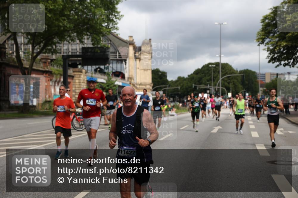 29.06.2025 - hella hamburg halbmarathon Yannick Fuchs http://msf.ph/oto/8211342 29.06.2025 10:45:15 20KM 1335, 1366, 2411, 2540, 2636, 2823, 2880, 2946, 4816, 5336, 5600, 5820, 7224, 7369, 7943, 8205, 8261, 8508, 8930, 8989, 9214, 9959, 10057, 10215, 10508, 10603, 10667, 10691, 11124, 11214, 11422, 11512, 11625, 11733, 12016, 12778, 12949, 13073, 13808, 14125, 14458, 15426, 15480, 15720, 15871, 15899, 16285, 16291, 16666, 16907, 17129, 17823, 18182, 18413, 18820, 19007, 19053 meine-sportfotos.de