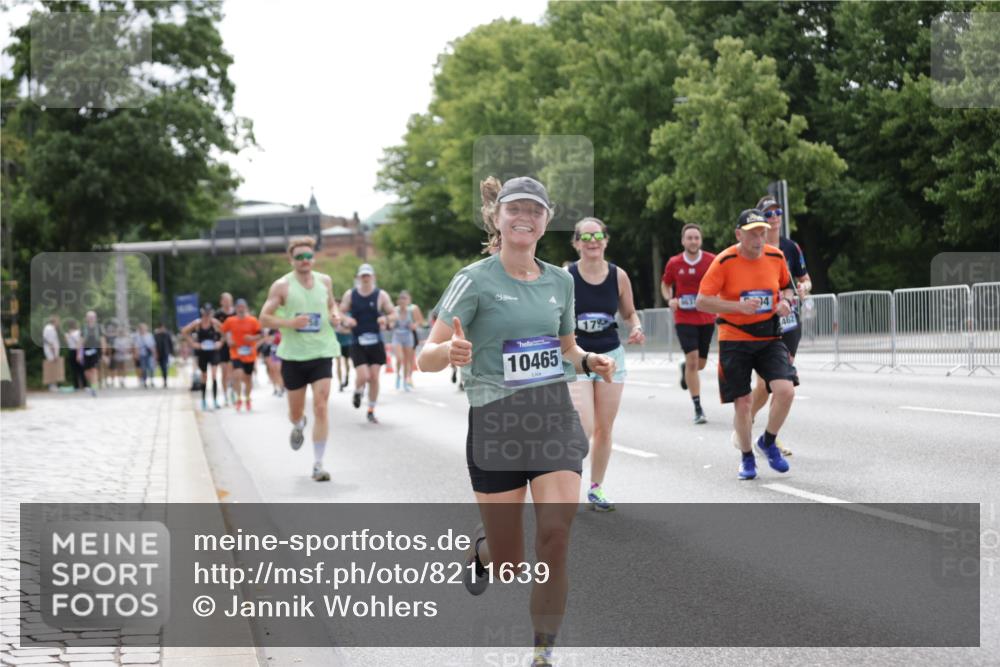 29.06.2025 - hella hamburg halbmarathon Jannik Wohlers http://msf.ph/oto/8211639 29.06.2025 10:26:34 Lombardsbrücke 1530, 1793, 1973, 2045, 2306, 4358, 5494, 5495, 5707, 6625, 6637, 7069, 8056, 9349, 10465, 11110, 11740, 12071, 13462, 14020, 14021, 15108, 15878, 16479, 17049, 17445, 18962, 18976, 18978 meine-sportfotos.de