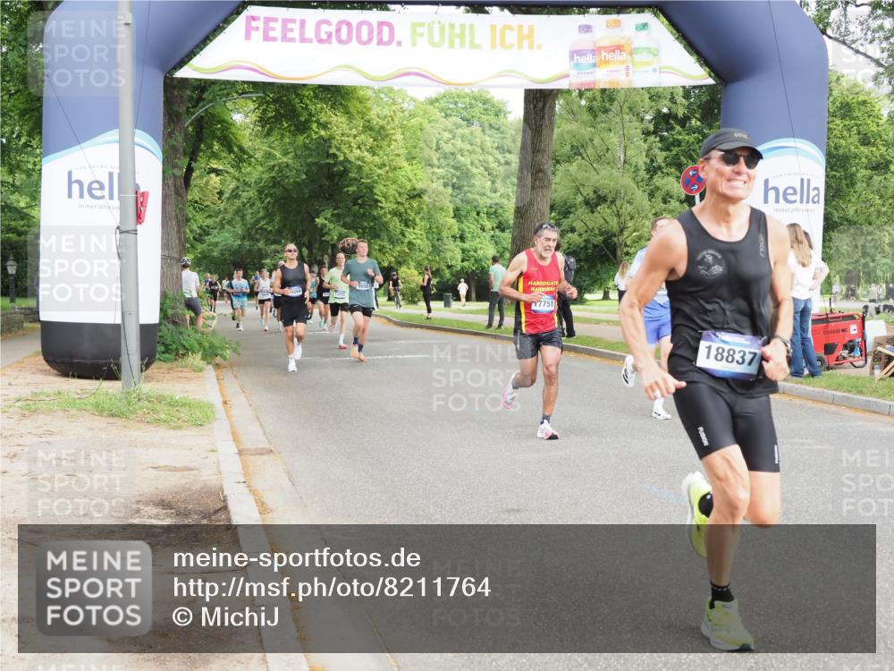 29.06.2025 - hella hamburg halbmarathon MichiJ http://msf.ph/oto/8211764 29.06.2025 10:23:10 Zwischen KM18-KM19 7534, 7901, 8312, 11227, 16243, 17751, 18837 meine-sportfotos.de