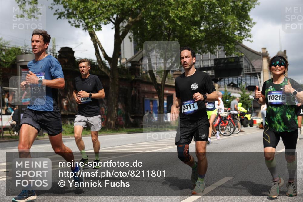29.06.2025 - hella hamburg halbmarathon Yannick Fuchs http://msf.ph/oto/8211801 29.06.2025 10:45:20 20KM 1335, 1366, 2411, 2540, 2636, 2823, 2946, 4297, 4404, 4967, 5087, 5336, 5600, 5820, 7224, 7369, 7943, 8261, 8508, 8930, 8989, 9214, 9476, 9959, 10057, 10215, 10508, 10603, 10667, 10691, 10868, 11124, 11422, 11512, 11625, 11733, 12778, 13073, 13403, 14458, 15426, 15480, 15871, 15899, 16666, 16907, 17530, 17823, 18413, 18820, 19007, 19053 meine-sportfotos.de