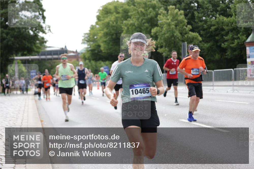 29.06.2025 - hella hamburg halbmarathon Jannik Wohlers http://msf.ph/oto/8211837 29.06.2025 10:26:35 Lombardsbrücke 1530, 1793, 1973, 2045, 2306, 4358, 5494, 5495, 5707, 6637, 7069, 7234, 7314, 8056, 9349, 10465, 11110, 11740, 12071, 13462, 14020, 14021, 15108, 16479, 17049, 17445, 18962, 18976, 18978 meine-sportfotos.de